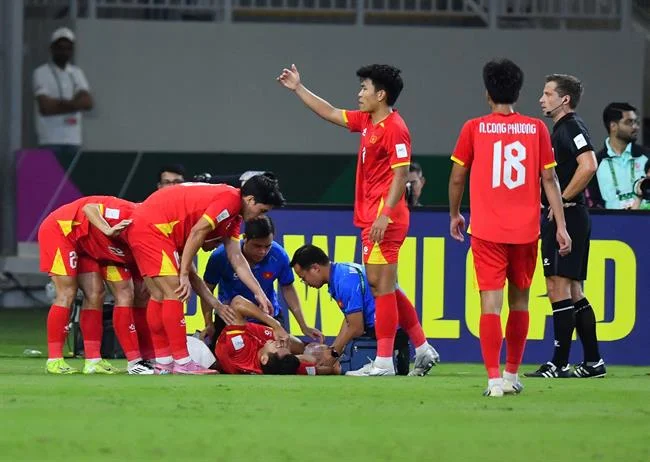 Minh họa quy trình đăng ký tài khoản daga68 link mới từng bước, với các trường nhập liệu rõ ràng và nút Đăng ký ngay, tông màu vàng đen.